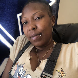 Meet your Posher, Danae